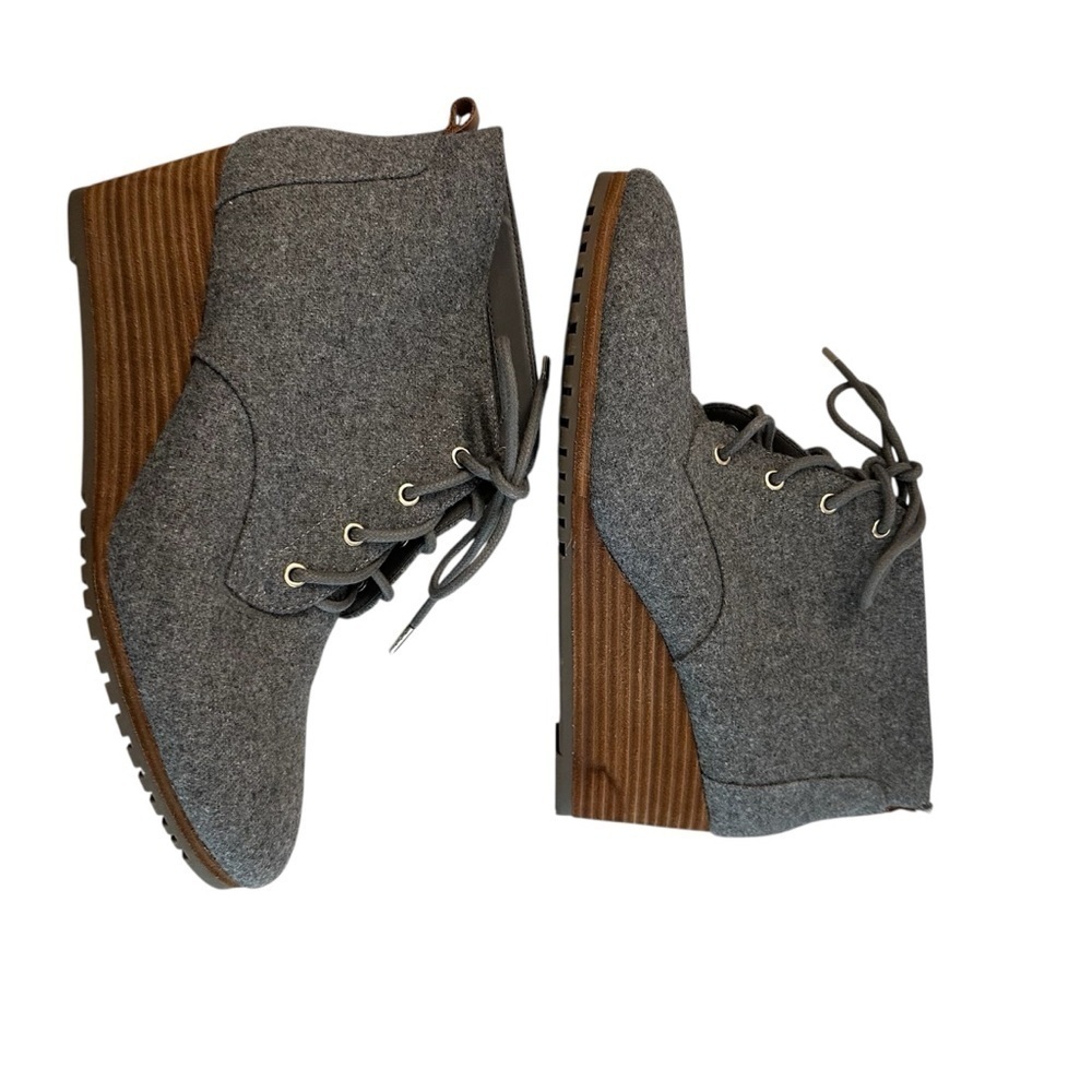 Dr. Scholl’s Shoes Women’s Lace Up Round Toe Gray Wool Wedge Booties Sz 11M GUC